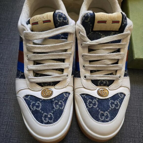 Gucci Supreme H2O Sneakers - Picture 2 of 4